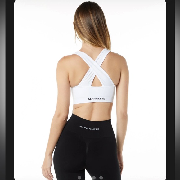 Alphalete sports bra - Picture 2 of 3